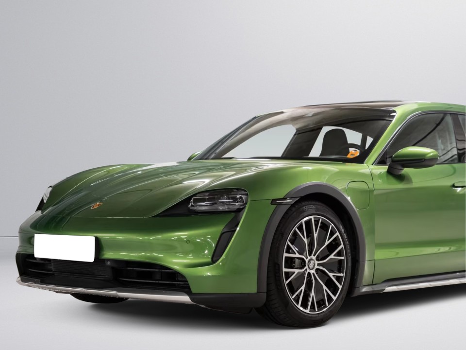 Porsche Taycan 4 Cross Turismo - foto 32