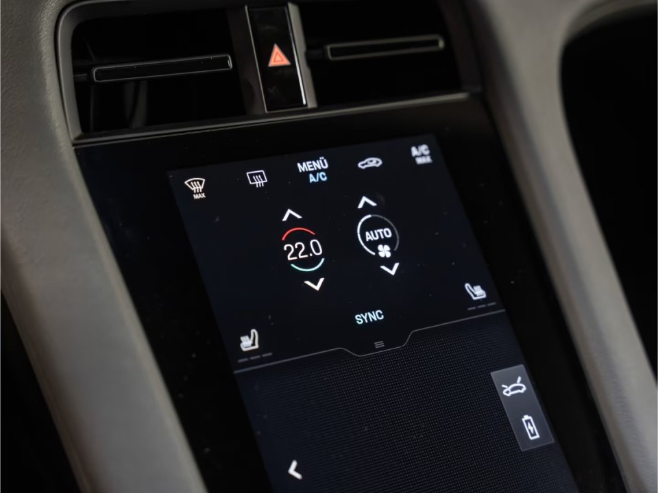 Porsche Taycan 4 Cross Turismo - foto 14