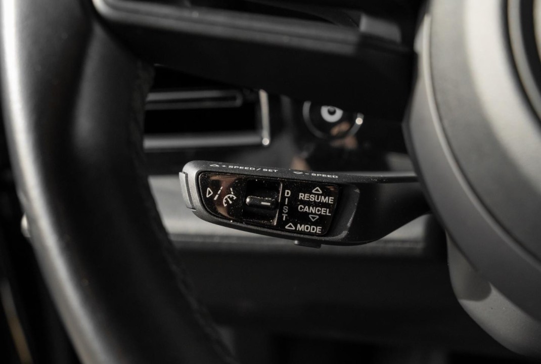 Porsche Taycan 4 - foto 16