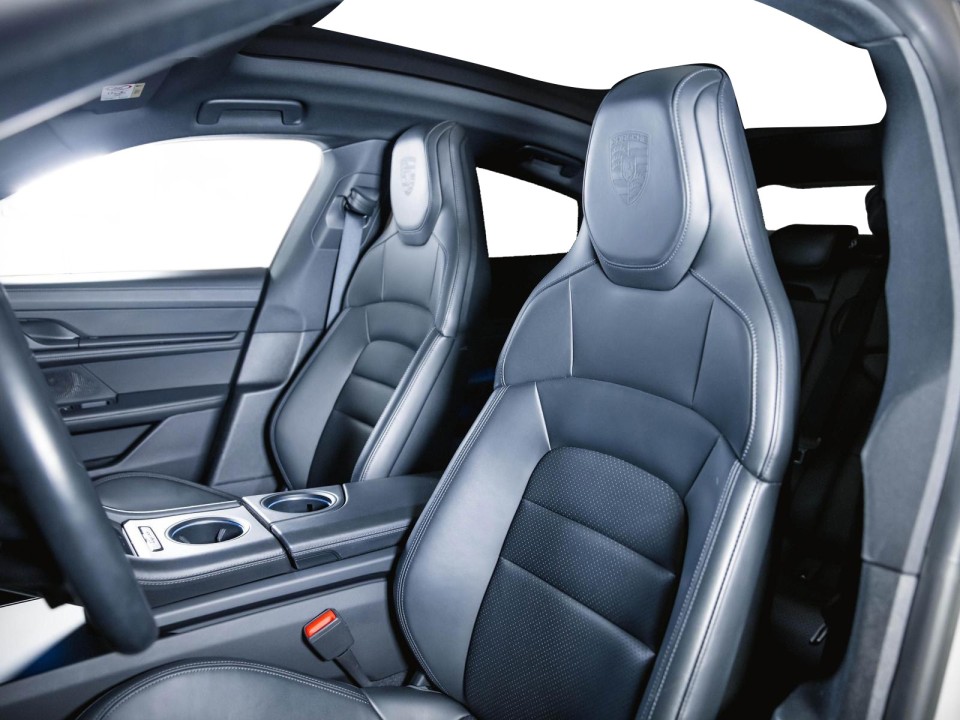 Porsche Taycan - foto 7