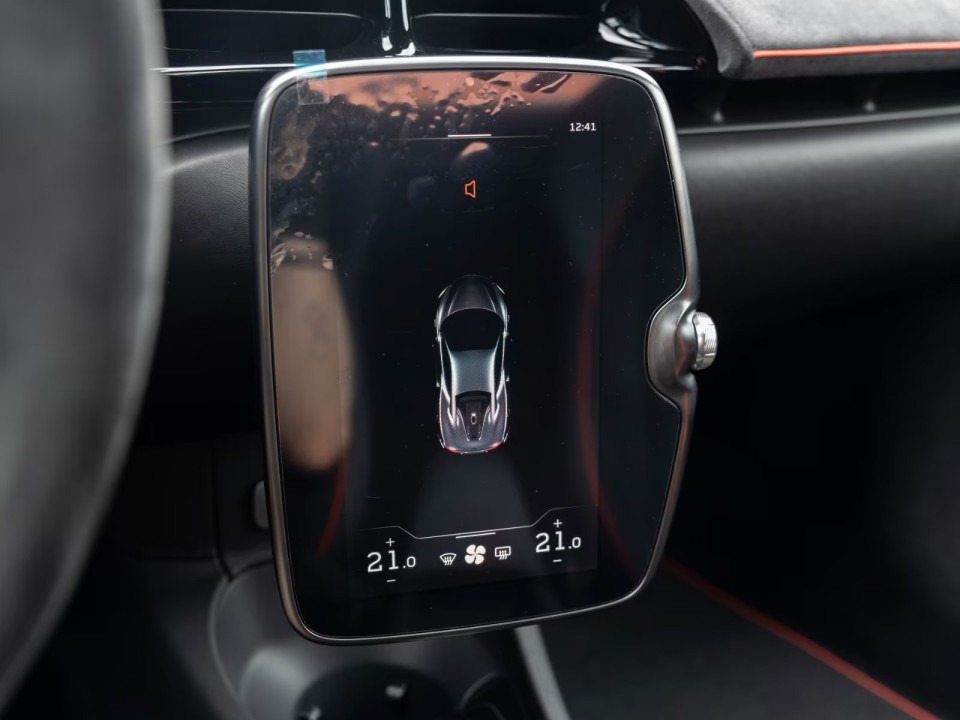 McLaren Artura - foto 16