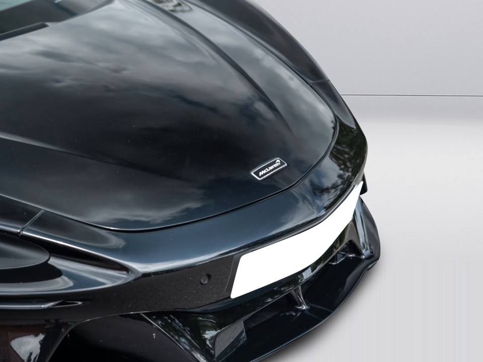 McLaren Artura - foto 21