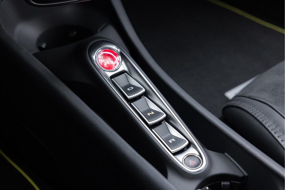 McLaren Artura - foto 17