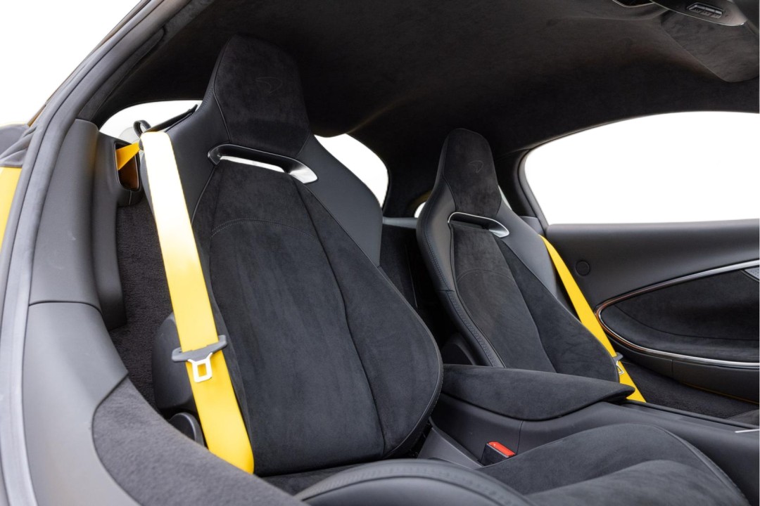 McLaren Artura - foto 14