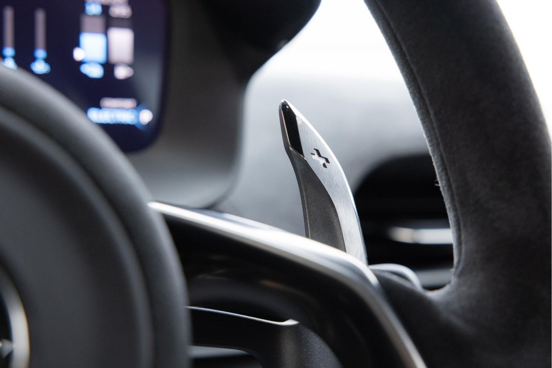 McLaren Artura - foto 27