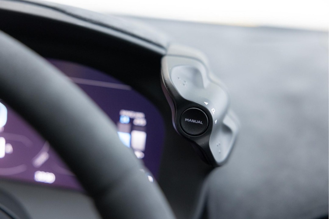 McLaren Artura - foto 16