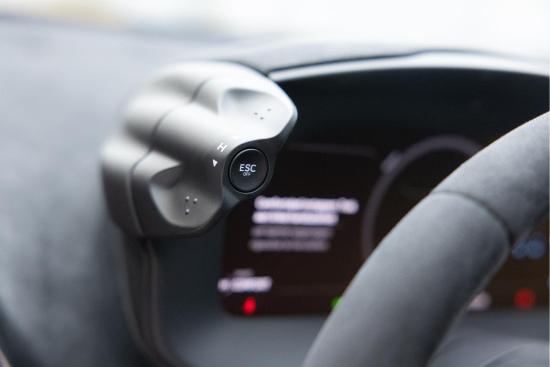 McLaren Artura - foto 15