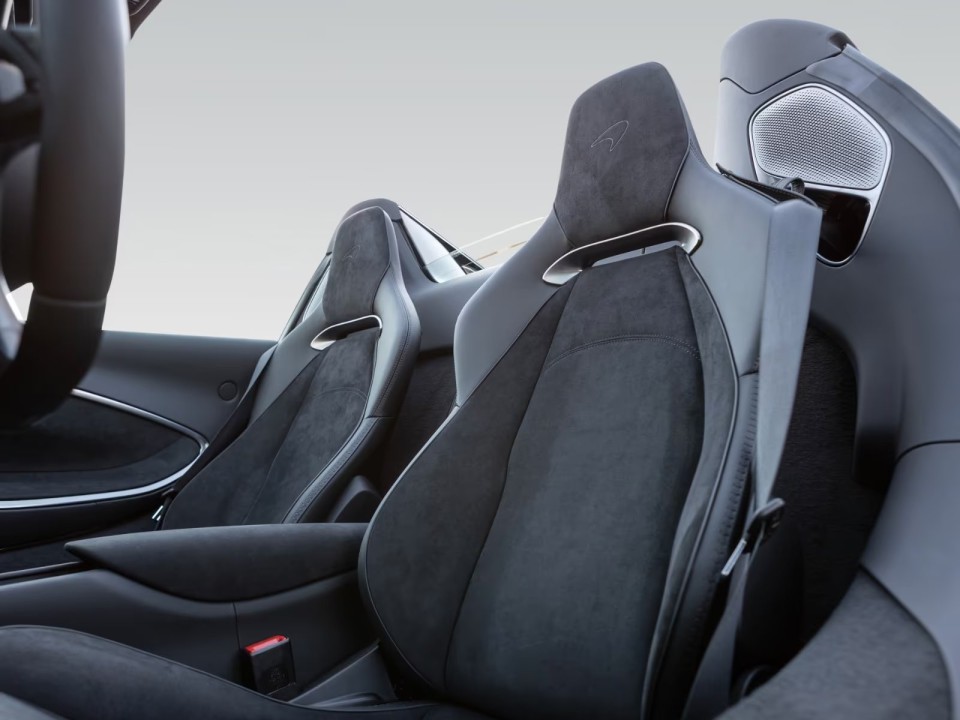 McLaren Artura Spider - foto 19