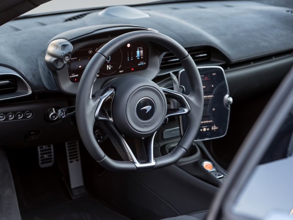 McLaren Artura Spider - foto 11