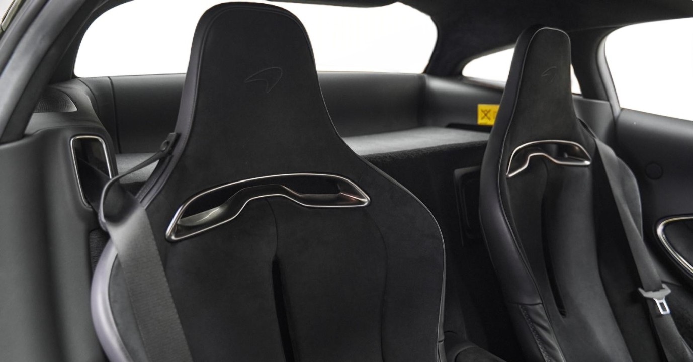 McLaren Artura - foto 15