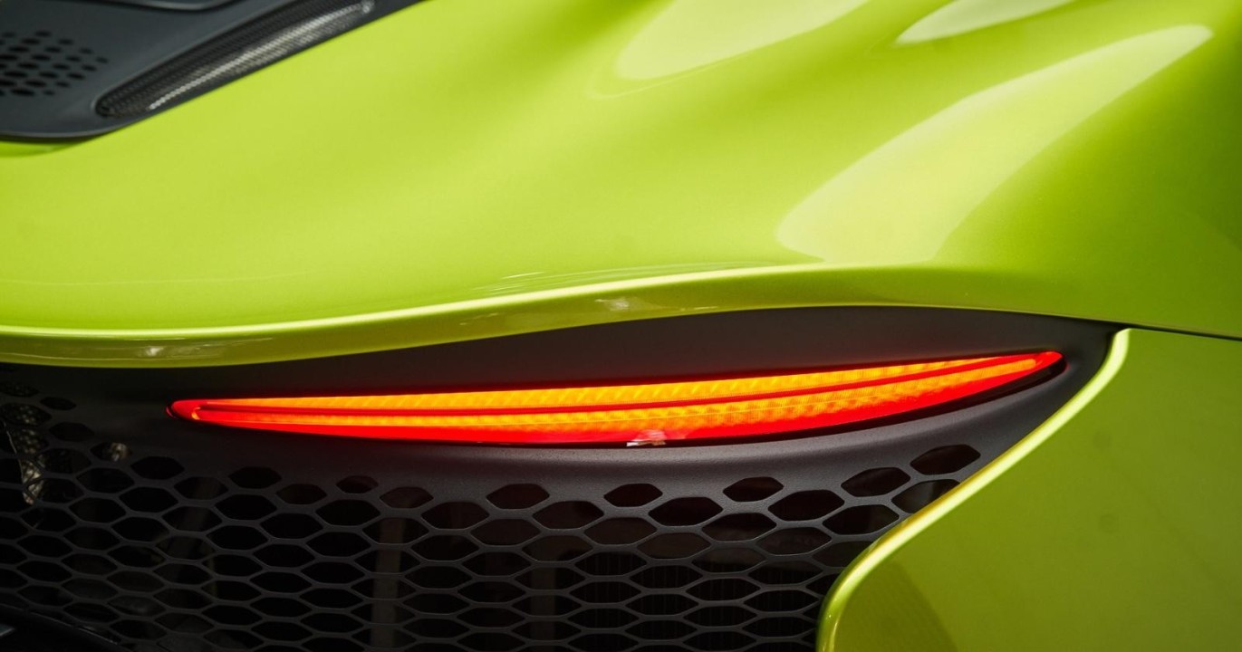 McLaren Artura - foto 29