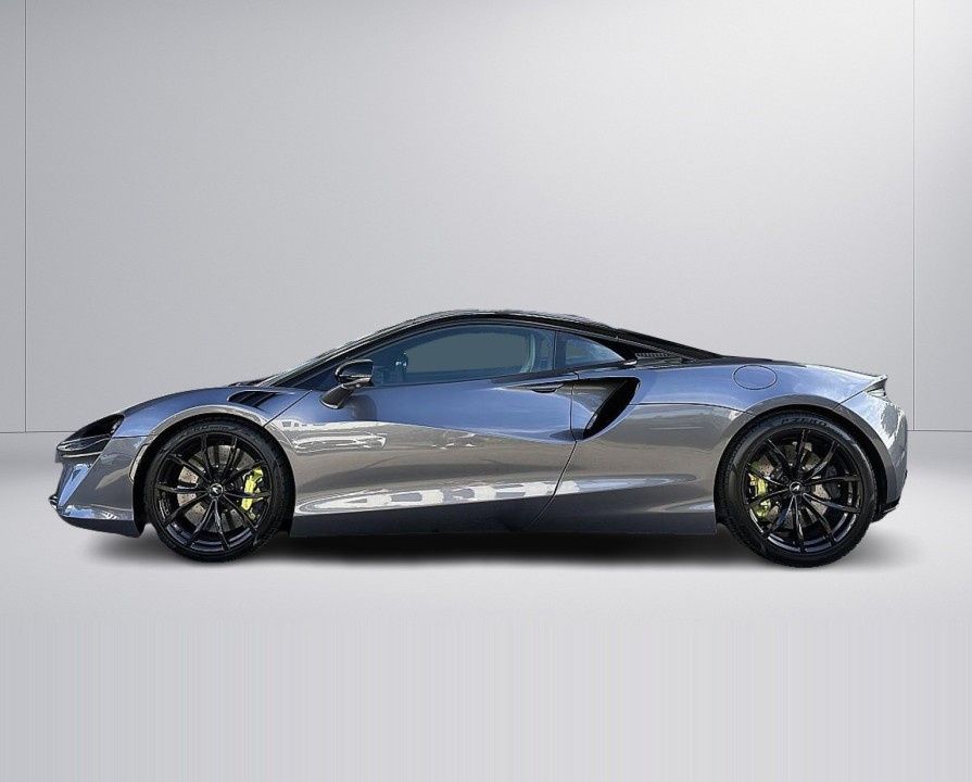 McLaren Artura (5)