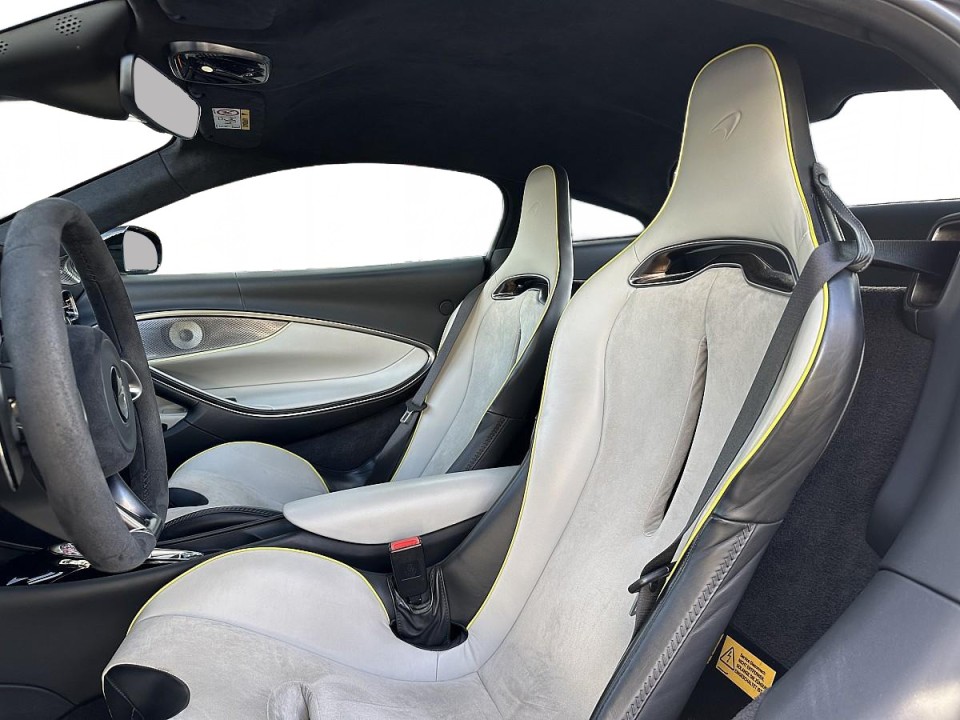 McLaren Artura - foto 11