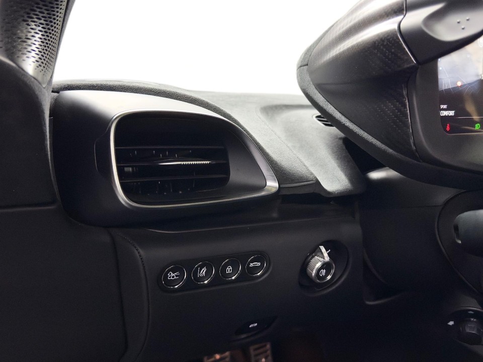 McLaren Artura - foto 16