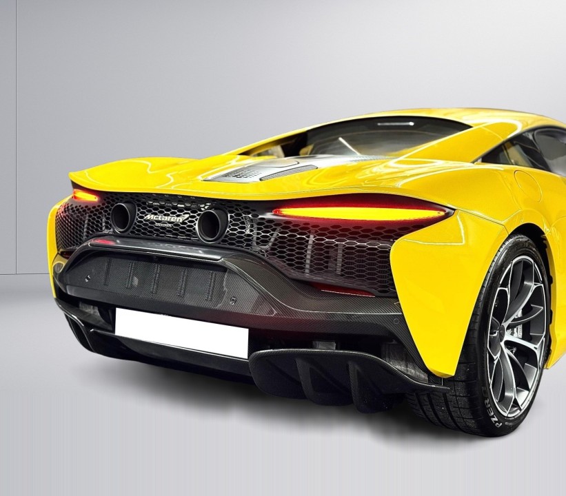 McLaren Artura - foto 9