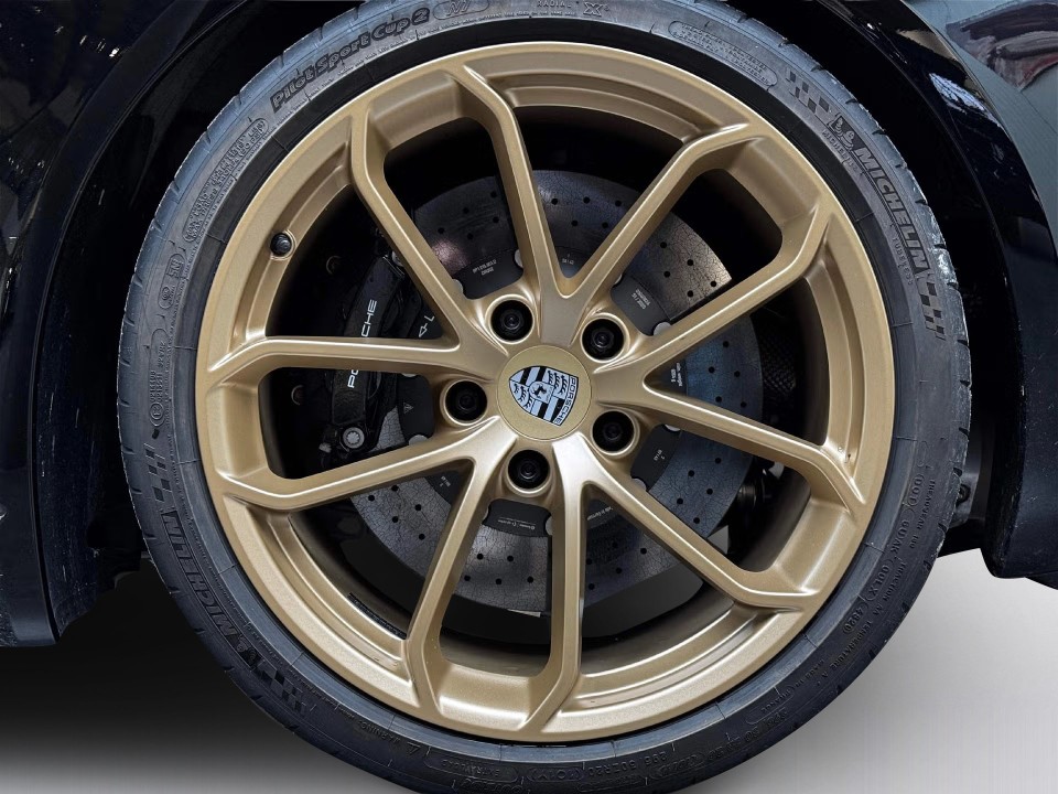 Porsche 718 Spyder - foto 32