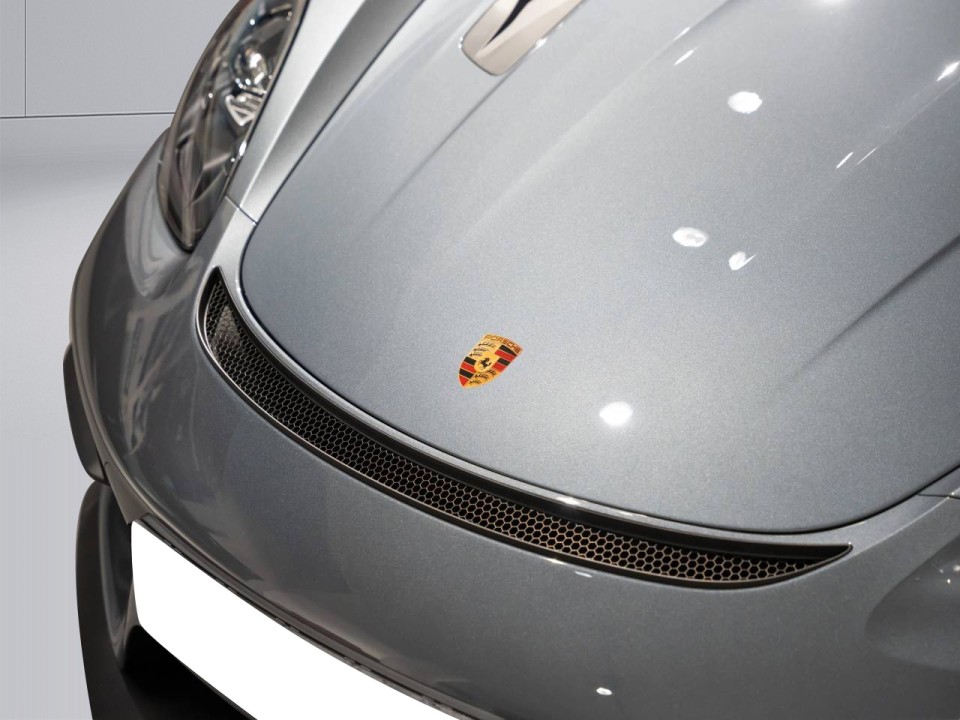 Porsche 718 Spyder RS - foto 28