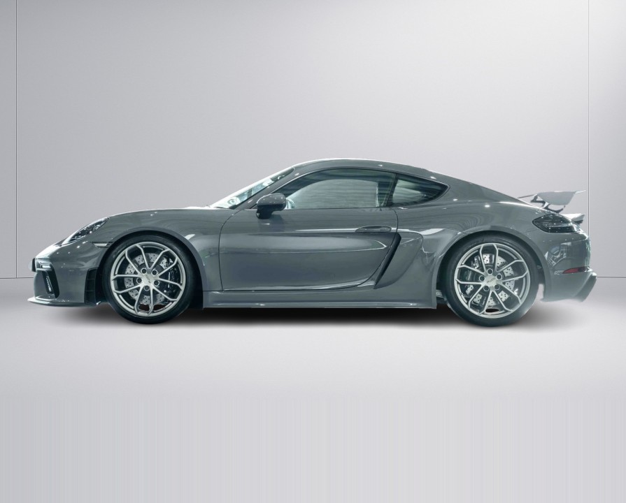 Porsche 718 Cayman GT4 (3)