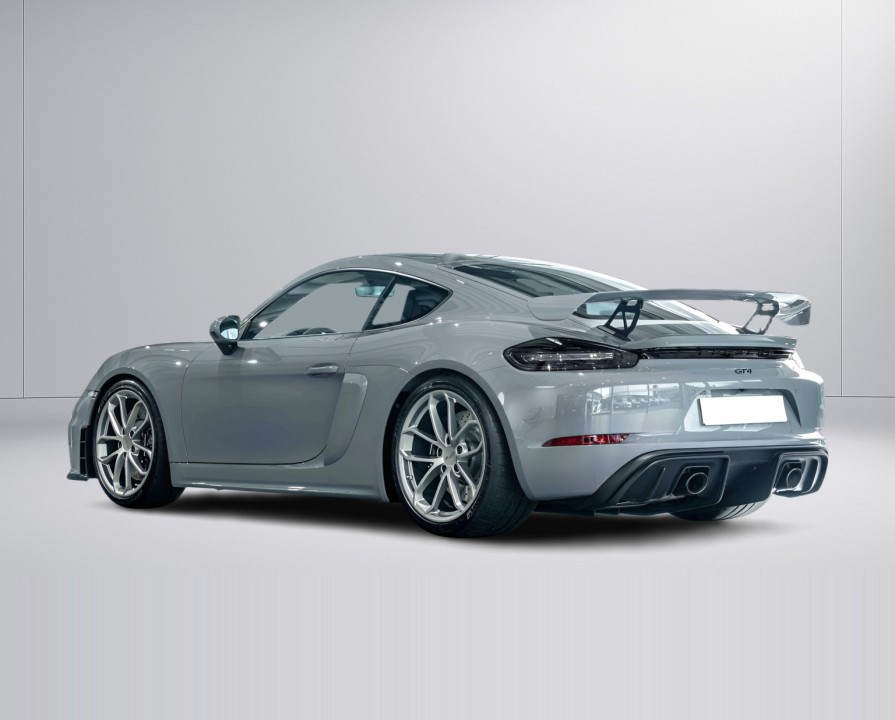 Porsche 718 Cayman GT4 (4)