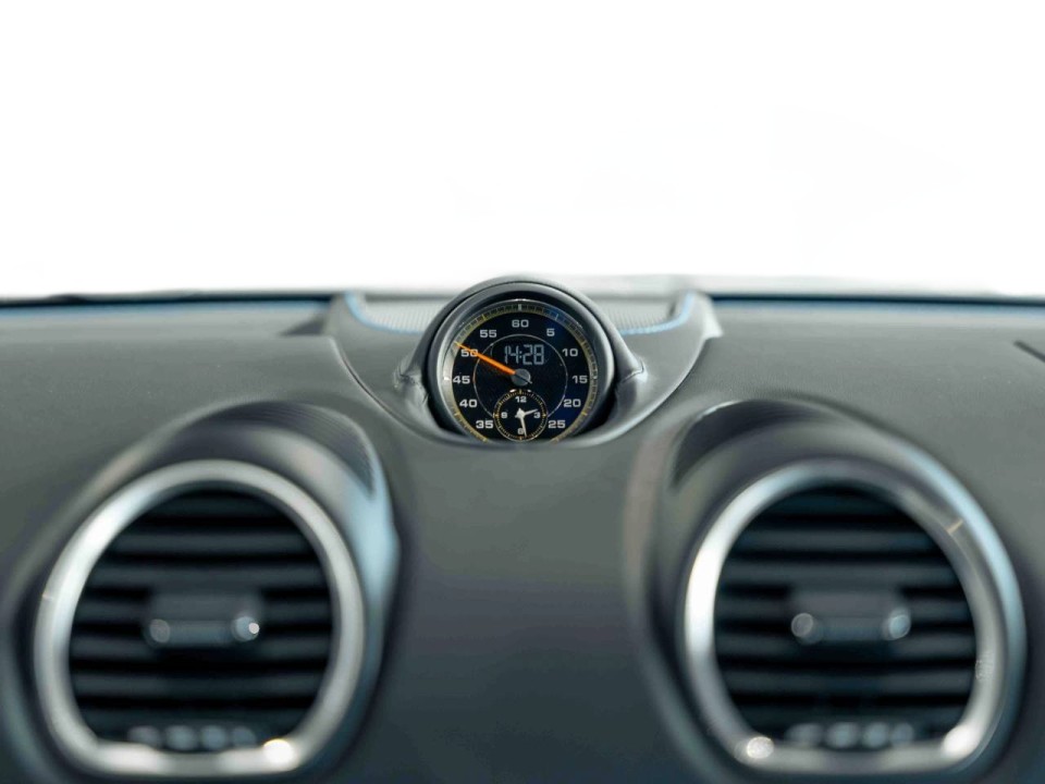 Porsche 718 Cayman GT4 - foto 19