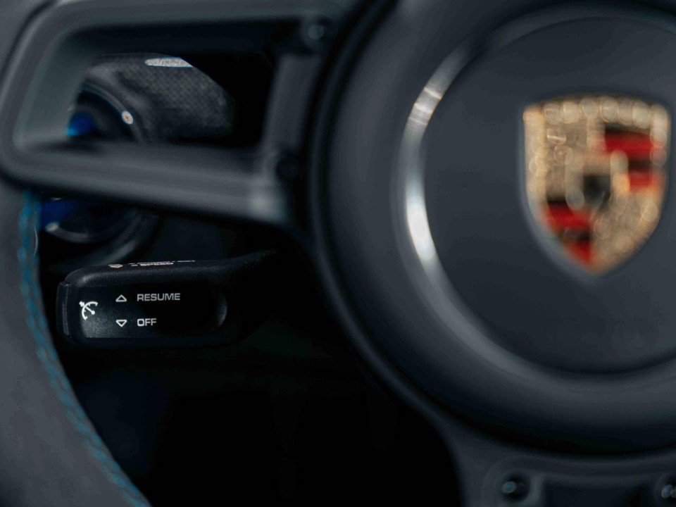 Porsche 718 Cayman GT4 - foto 11