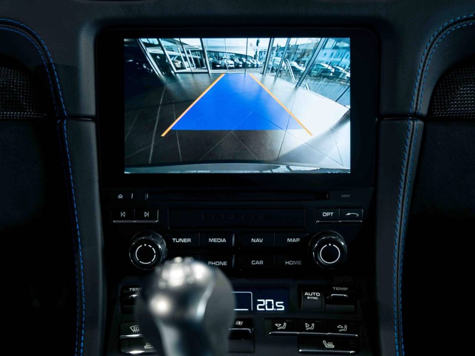 Porsche 718 Cayman GT4 - foto 17