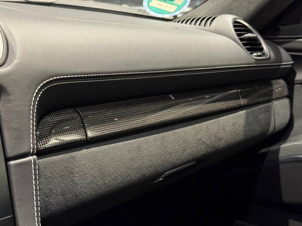 Porsche 718 Cayman GTS - foto 24