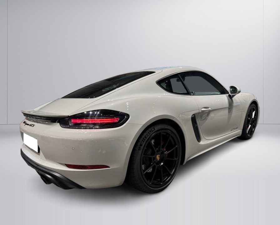 Porsche 718 Cayman GTS (3)
