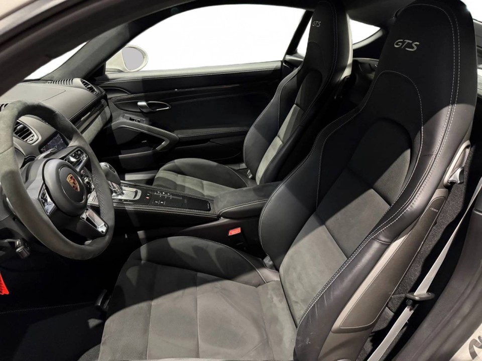 Porsche 718 Cayman GTS - foto 13