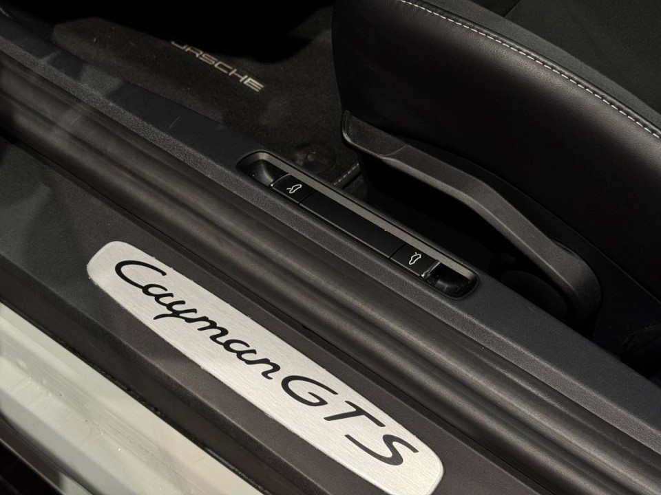 Porsche 718 Cayman GTS - foto 26