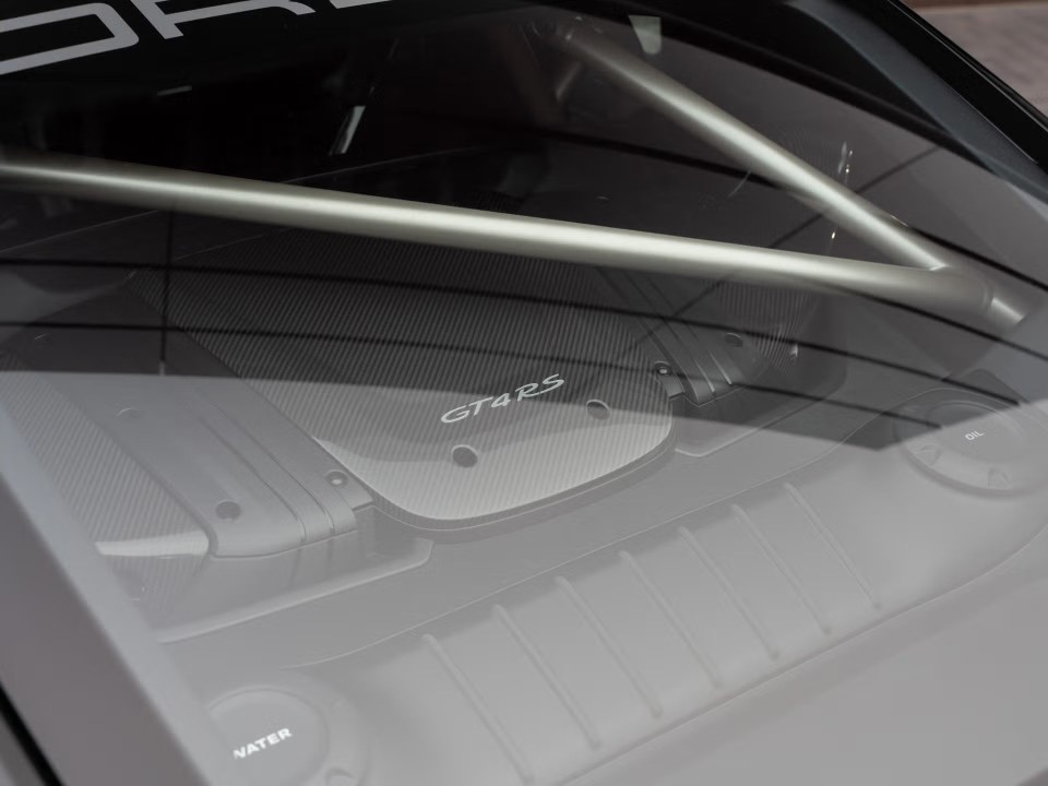 Porsche 718 Cayman GT4 RS - foto 22