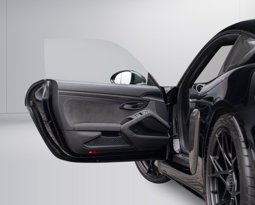 Porsche 718 Cayman GT4 RS - foto 19