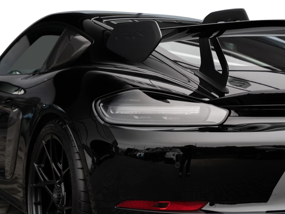 Porsche 718 Cayman GT4 RS - foto 38