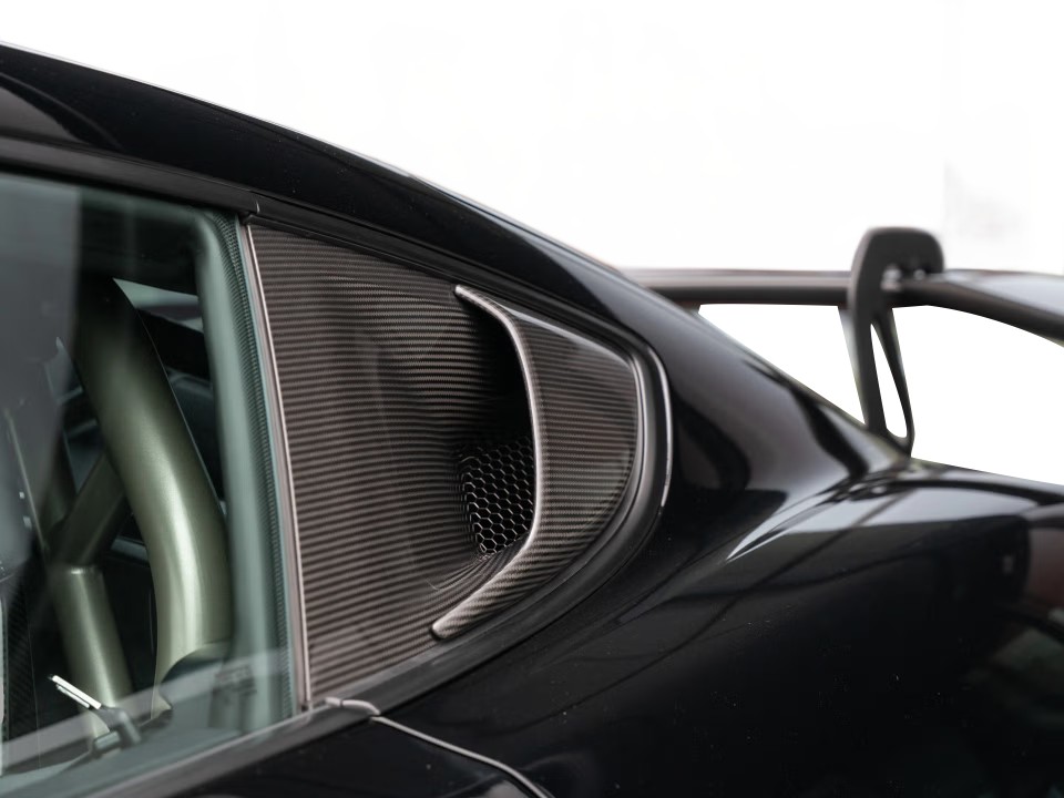 Porsche 718 Cayman GT4 RS - foto 32