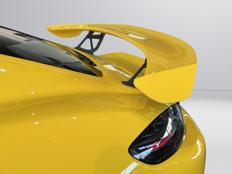 Porsche 718 Cayman GT4 - foto 26