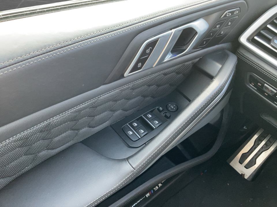 BMW X6 M Competition - foto 16