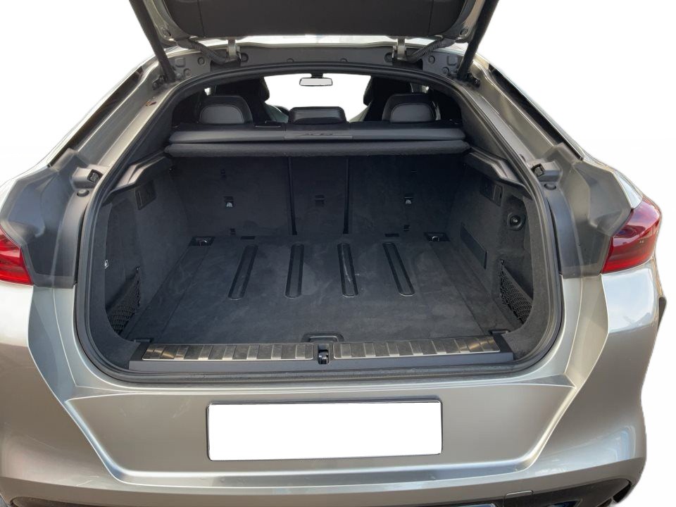 BMW X6 M Competition - foto 17