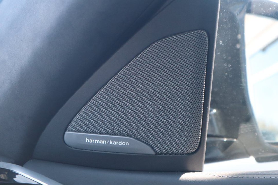 BMW X6 M Competition - foto 13