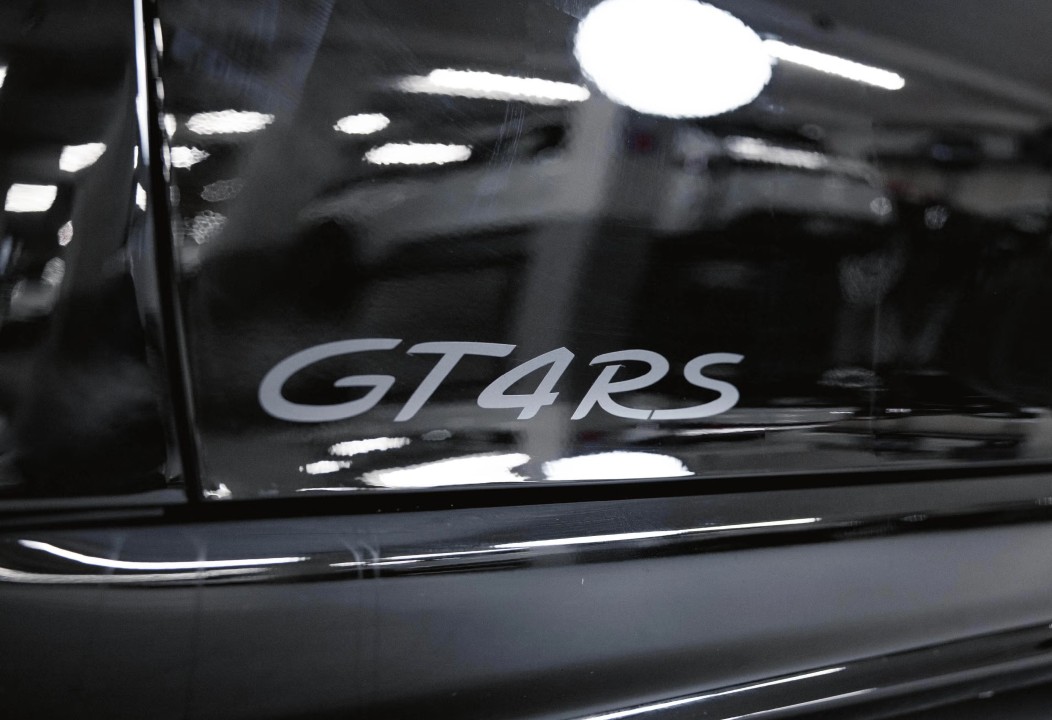 Porsche 718 Cayman GT4 RS - foto 27