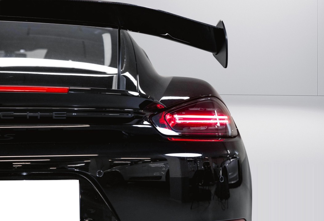 Porsche 718 Cayman GT4 RS - foto 29