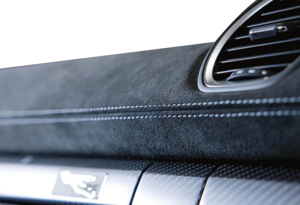 Porsche 718 Cayman GT4 RS - foto 22