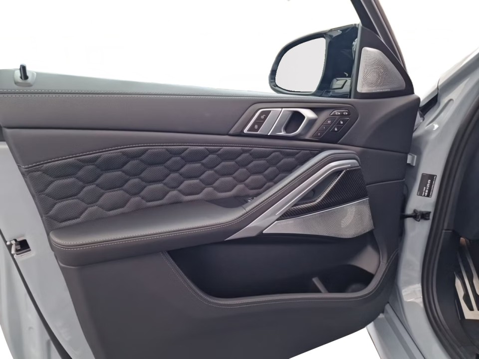 BMW X6 M Competition - foto 10