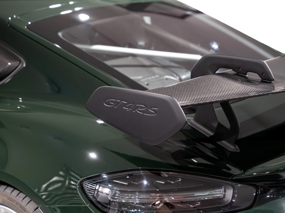 Porsche 718 Cayman GT4 RS - foto 24