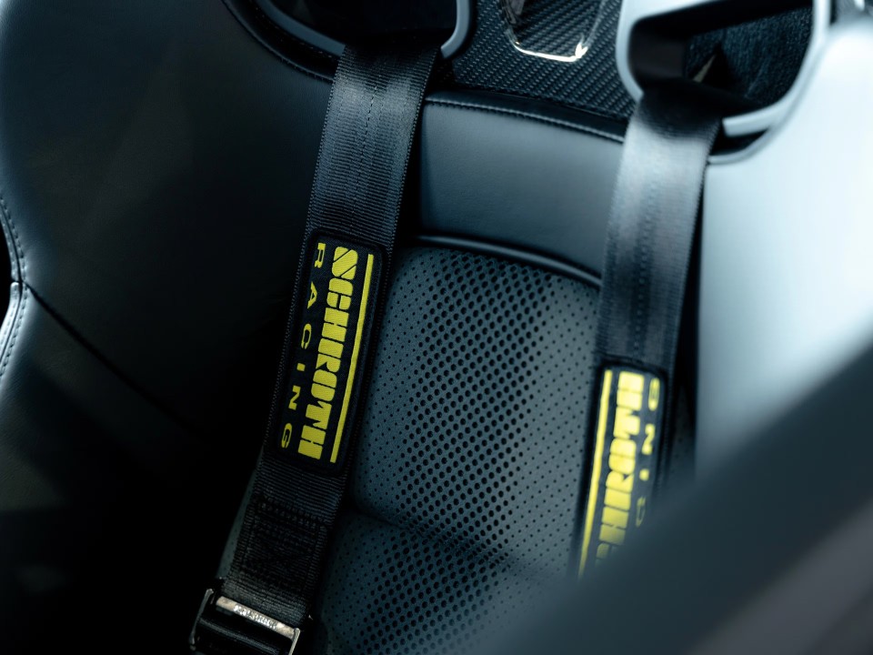 Porsche 718 Cayman GT4 RS - foto 19