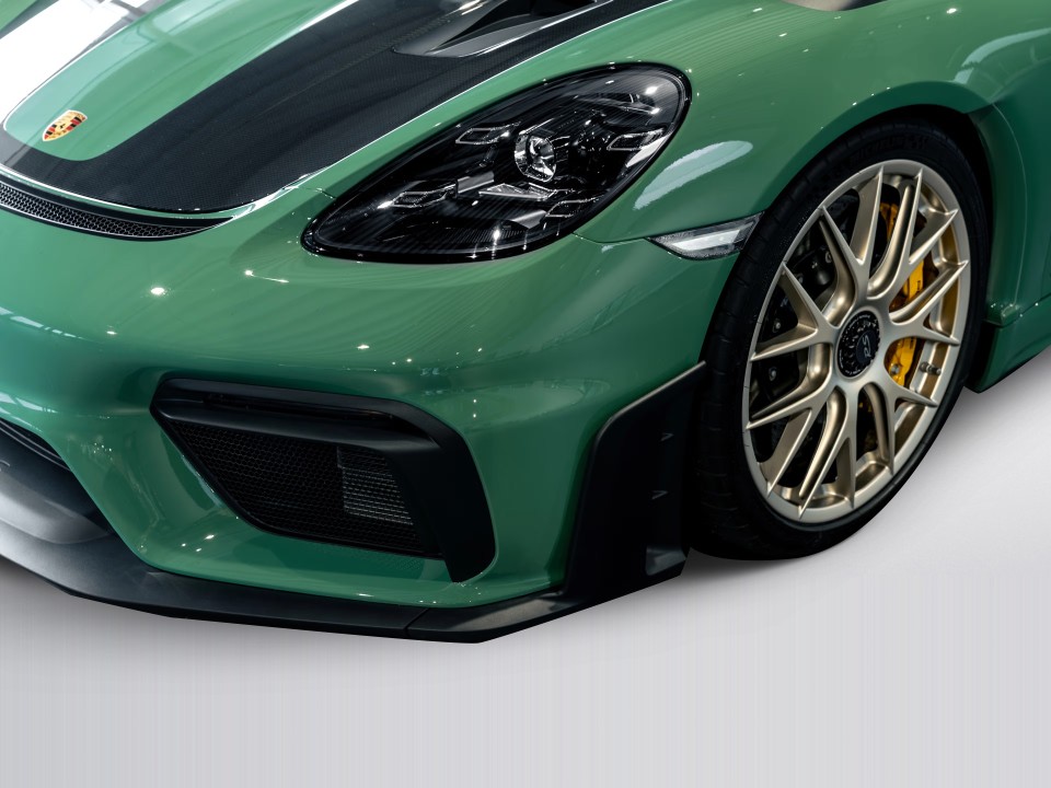 Porsche 718 Cayman GT4 RS - foto 24