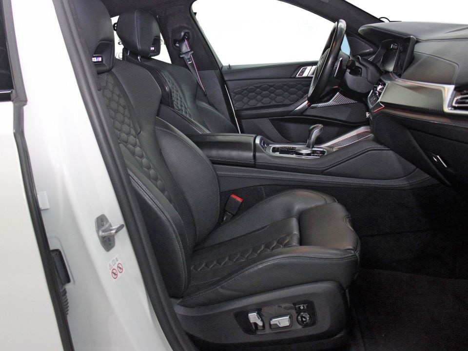 BMW X6 M Competition - foto 8