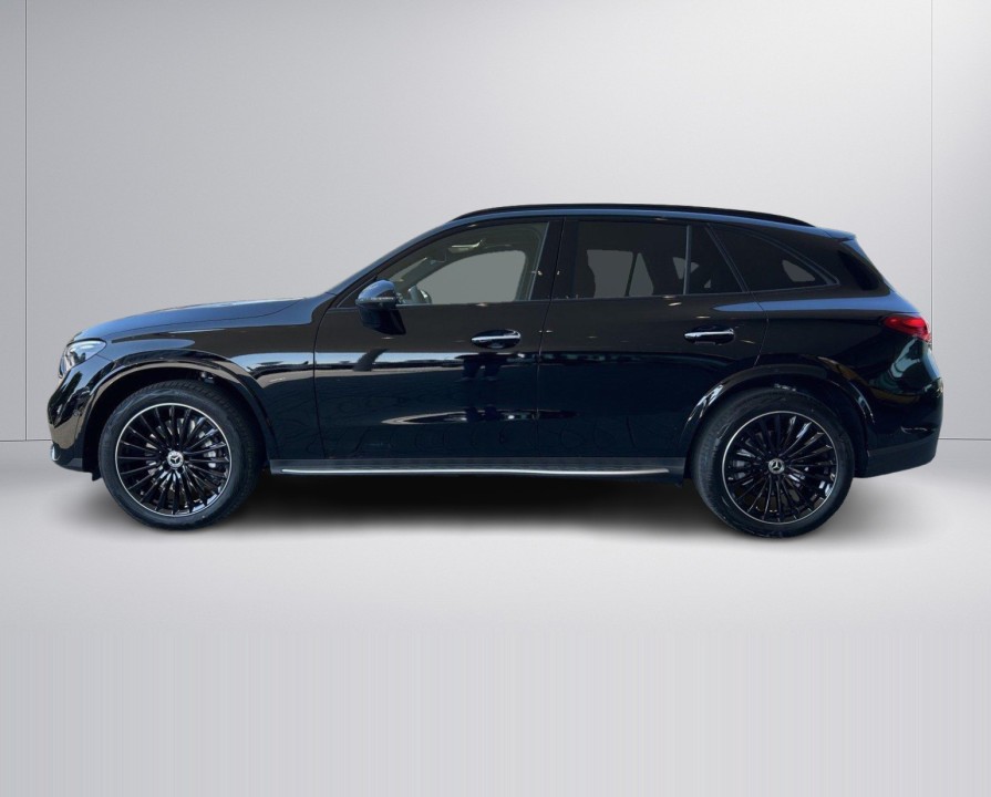 Mercedes-Benz GLC 300d 4MATIC AMG Line - foto 6