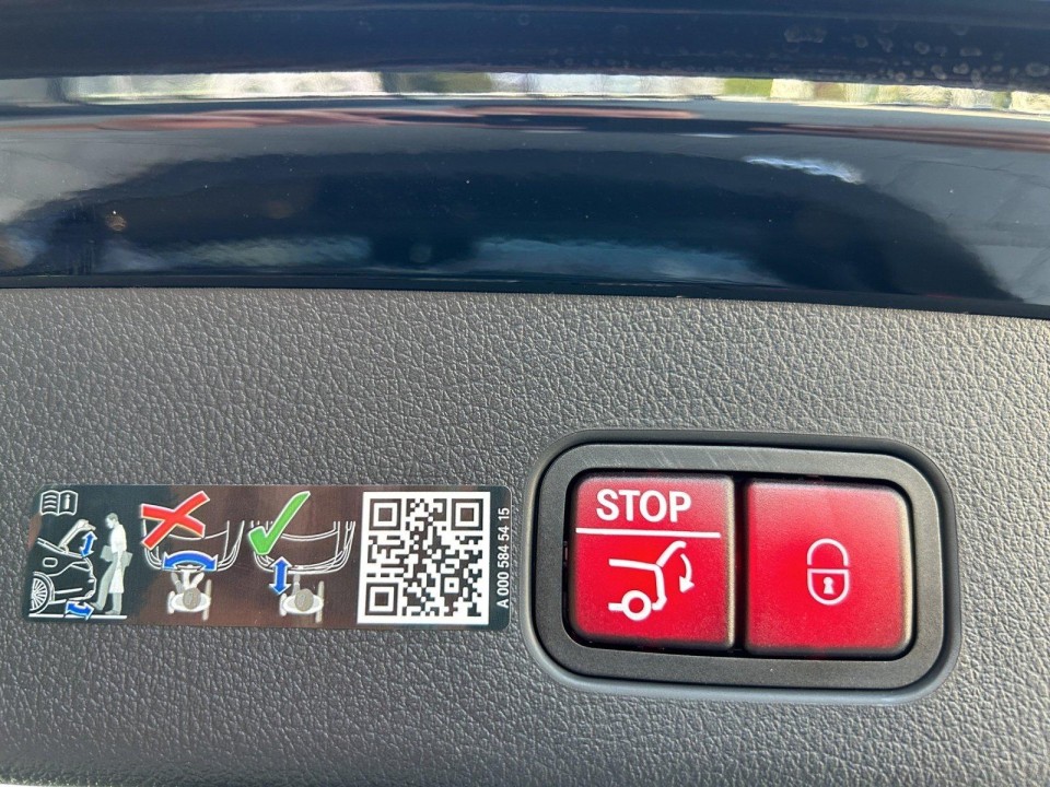 Mercedes-Benz GLC 300d 4MATIC AMG Line - foto 18