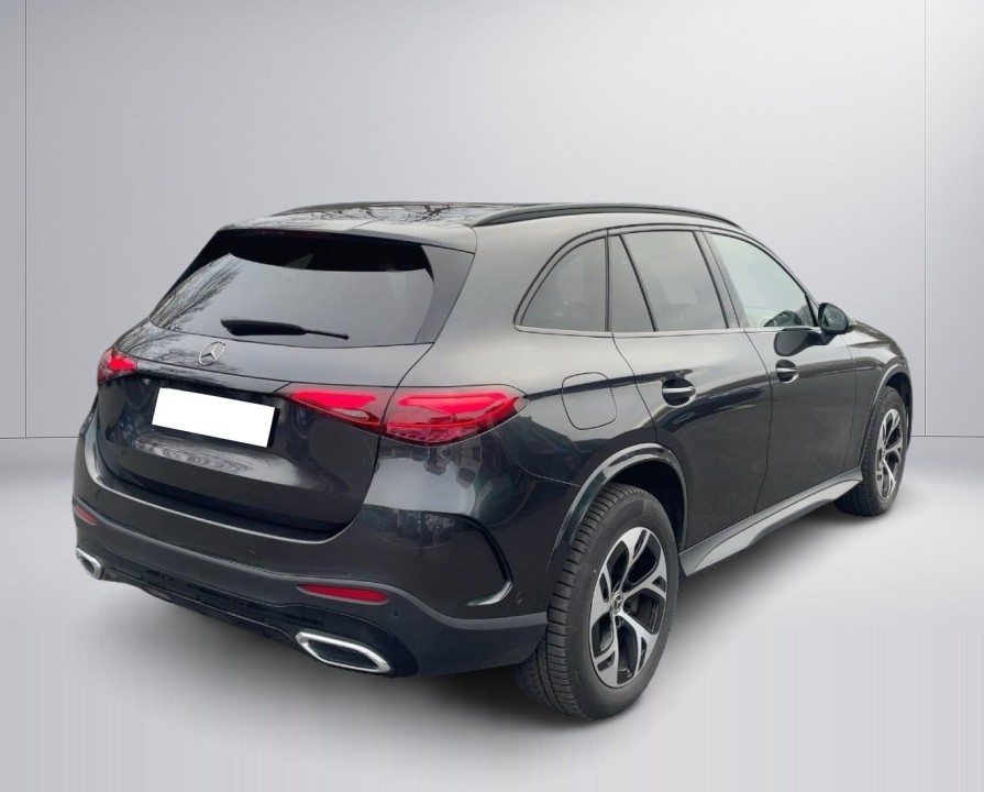 Mercedes-Benz GLC 300de 4MATIC (2)