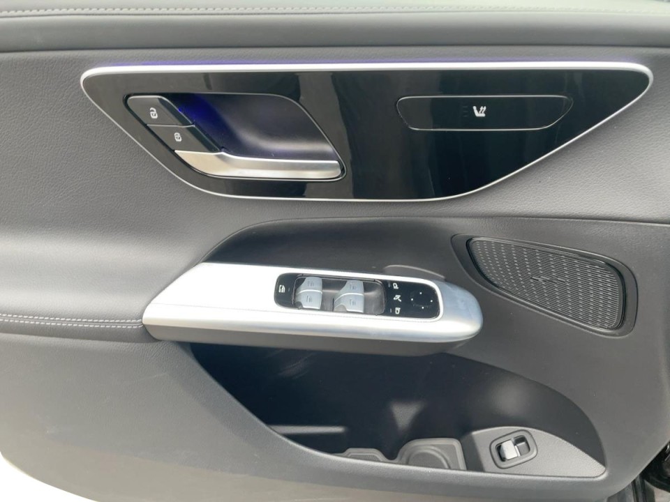 Mercedes-Benz GLC 300de 4MATIC - foto 13